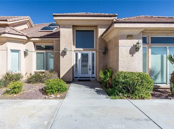 16233 Ridge View Drive, Apple Valley, CA 92307