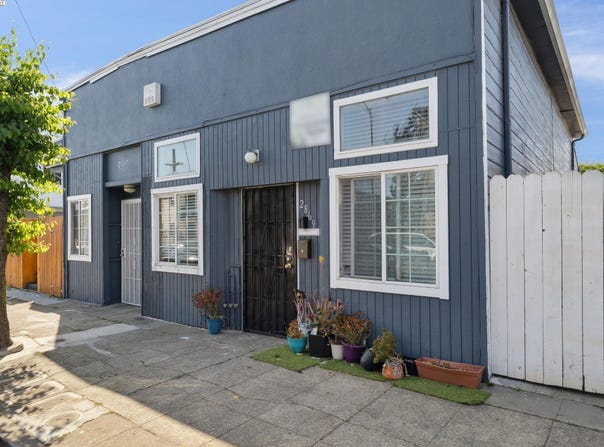 2869 38th Ave, Oakland, CA 94619