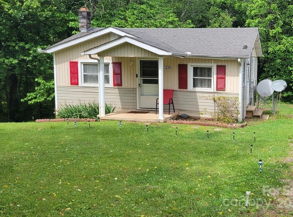 335 Rosenwald School Street, Catawba, NC 28609