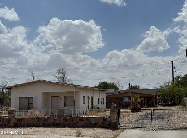 565 GALLAGHER Street, El Paso, TX 79915