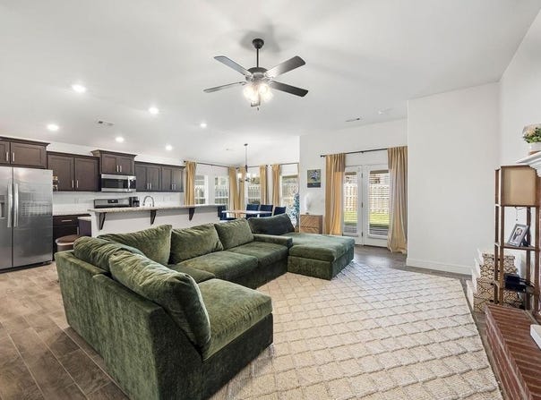 6007  NW Hoover  ST, Bentonville, AR 72713