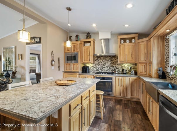185 Estes Lane, Gypsum, CO 81637