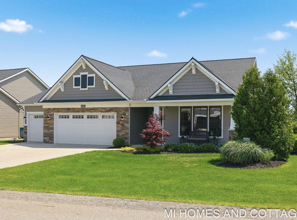 14052 PHOENIX PLACE, HOLLAND, MI 49424