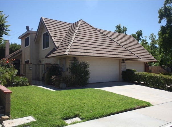 27104 Rio Prado Drive, Valencia, CA 91354