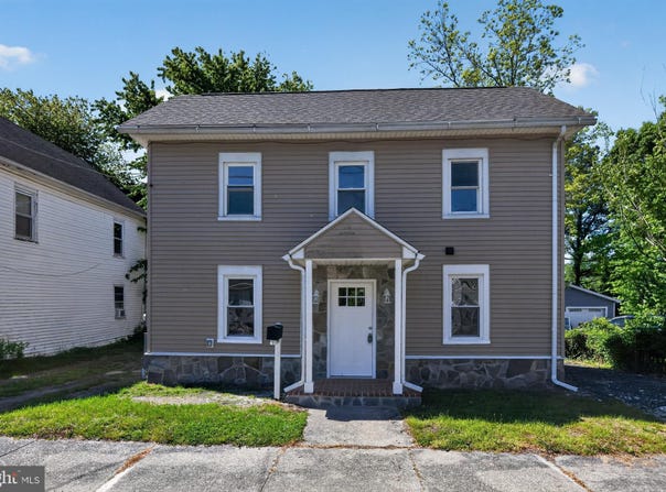 10 W EAST Street, DELMAR, MD 21875