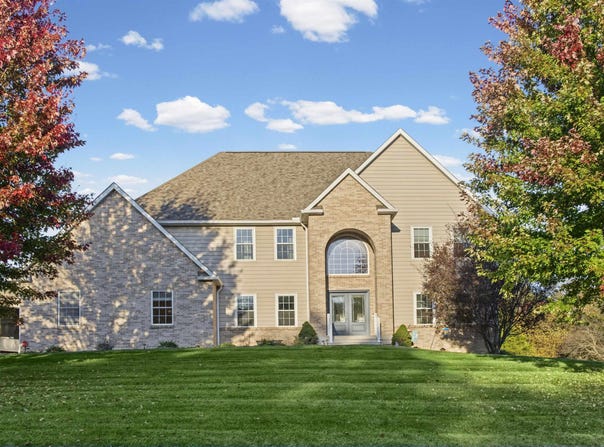 845 E Alexis Way, Bloomington, IN 47401