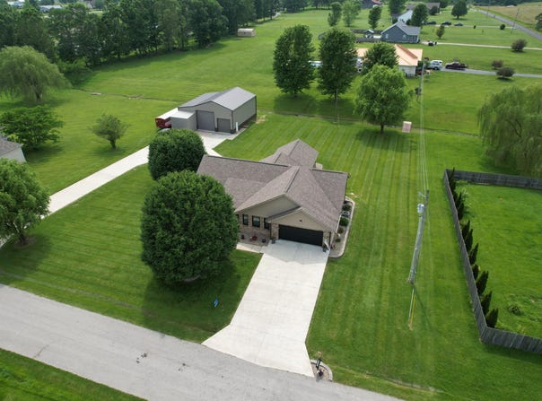 55 Jersey Way, Morehead, KY 40351