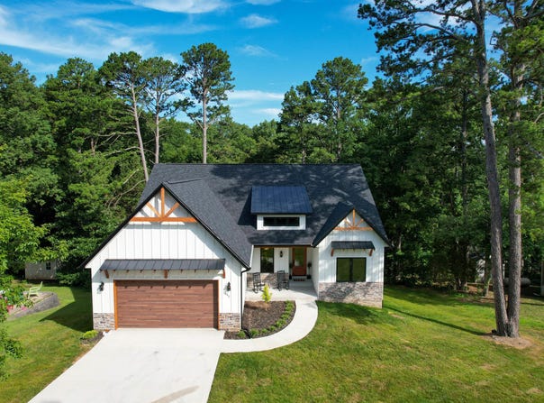 145 Nathan Drive, Hollister, MO 65672