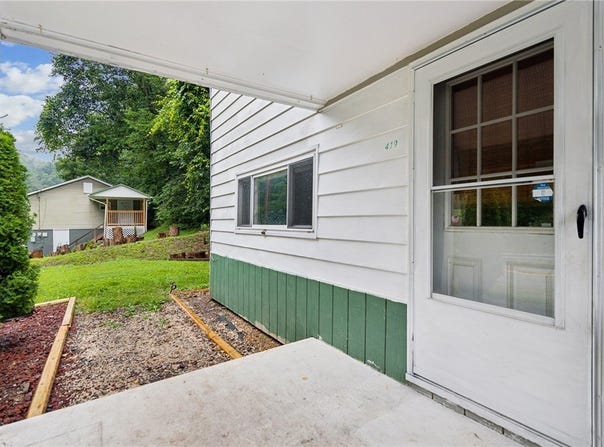 419 Lime Hollow Rd., Verona, PA 15147