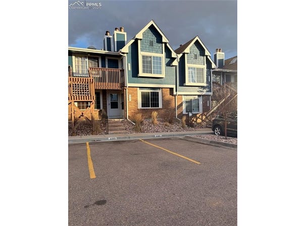 6373 Village Lane, Colorado Springs, CO 80918