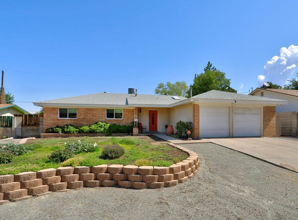 9505 DONA ROWENA Avenue NE, Albuquerque, NM 87111