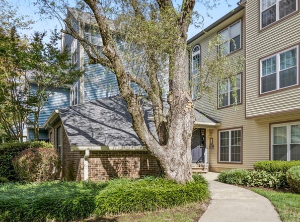 6083 Cedar Court, Monmouth Junction, NJ 08852