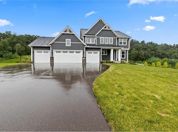 10441 56th Place N, Lake Elmo, MN 55042