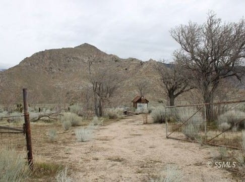 Highway 178, Onyx, CA 93255