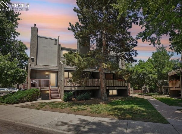 5300 E Cherry Creek Drive, Denver, CO 80246