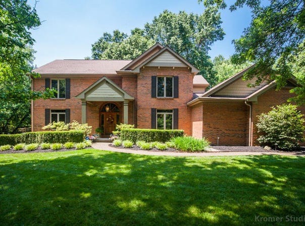 2507 Woodstone Way, Villa Hills, KY 41017