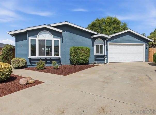 15935 Spring Oaks Rd, El Cajon, CA 92021