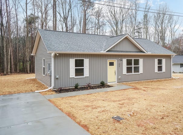 156 Southern Middle School Road, Roxboro, NC 27573