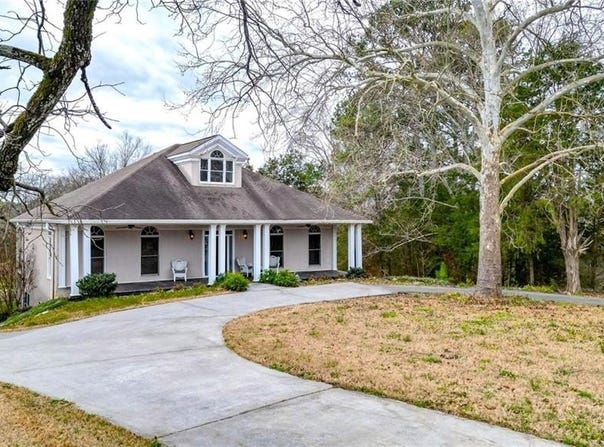 110 Hardwood Ridge Drive, Adairsville, GA 30103