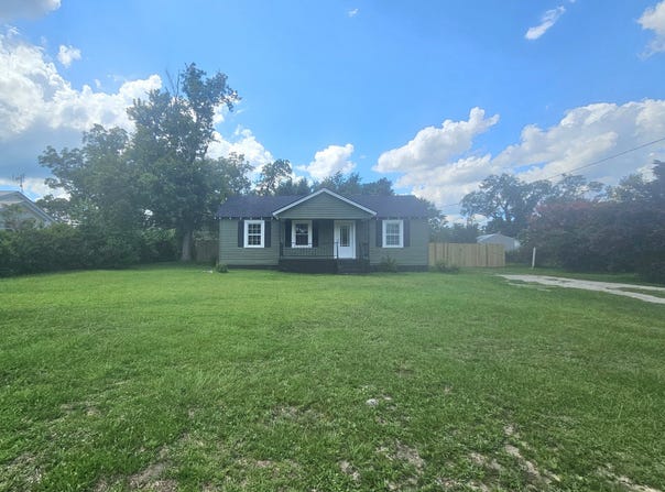 209 N Railroad, Twin City, GA 30471
