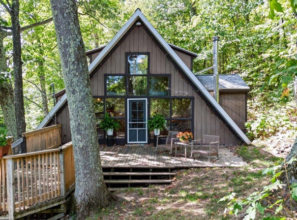 559 M553 Highway, Marquette, MI 49855