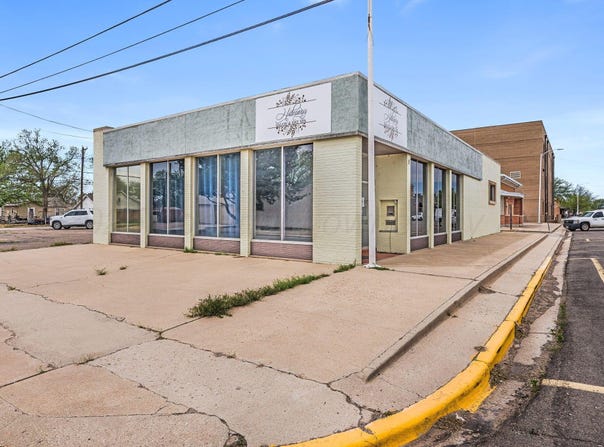 1610 5TH Avenue, Canyon, TX 79015-3833