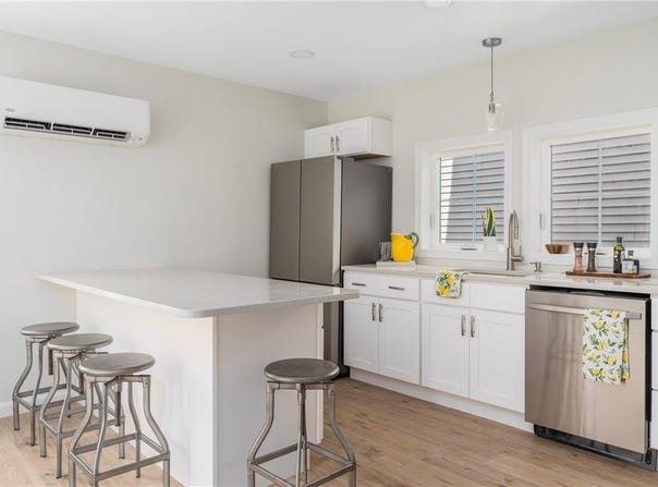 1 Nobert Street, Warren, RI 02885