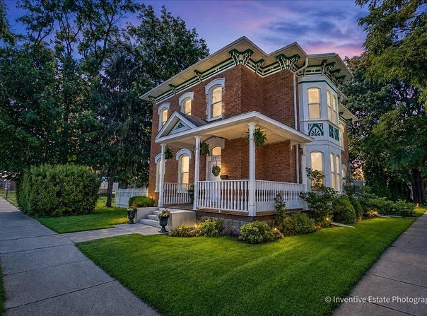 217 E Main Street, Plano, IL 60545