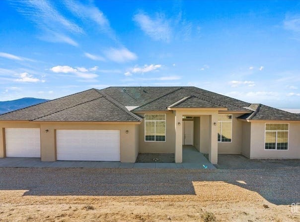 23781 El Rancho Drive, Tehachapi, CA 93561