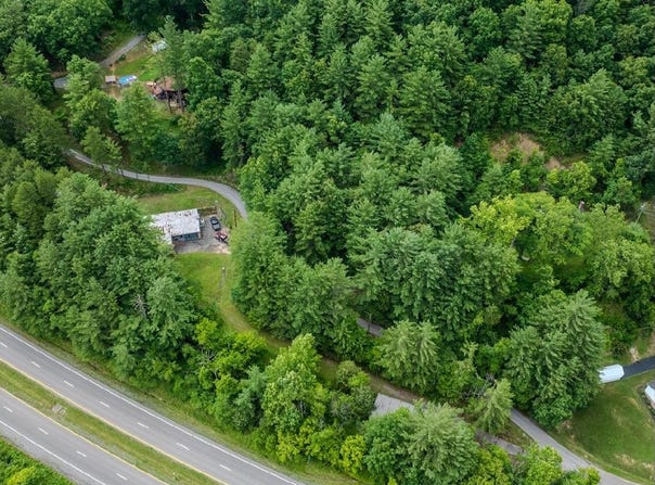 222 Sunny Hills Drive, Cedar Bluff, VA 24609