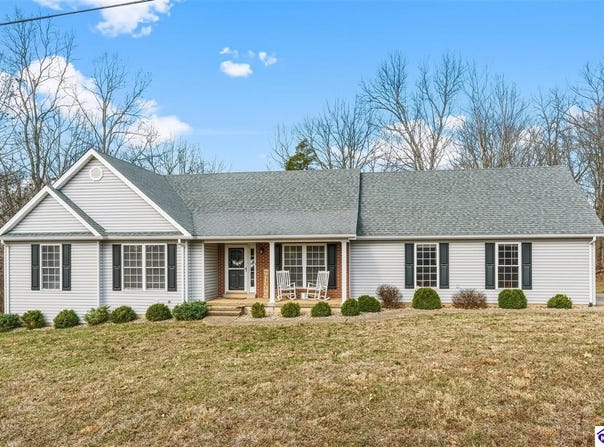 70 Strawberry Circle, Brandenburg, KY 40108