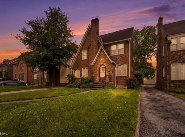 3632 Harvey Road, Cleveland Heights, OH 44118