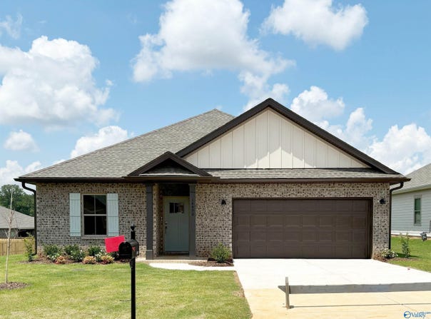 12341 Delia Ann Lane, Athens, AL 35613