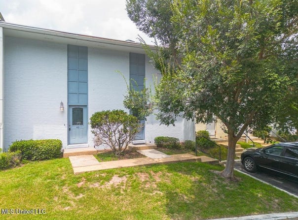 3230 Cumberland Road, Ocean Springs, MS 39564