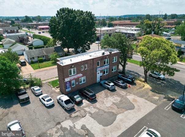 1825 GRANT AVENUE, PHILADELPHIA, PA 19115