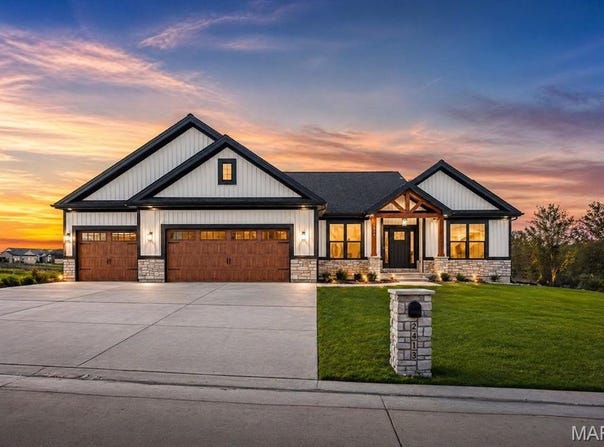 203 Timber Creek Drive, Washington, MO 63090