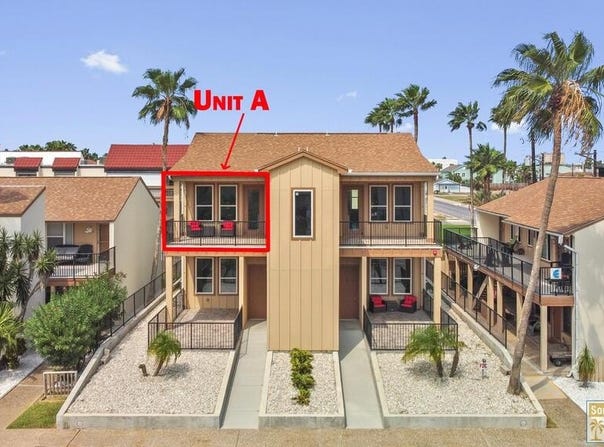 205 W Kingfish St., South Padre Island, TX 78597