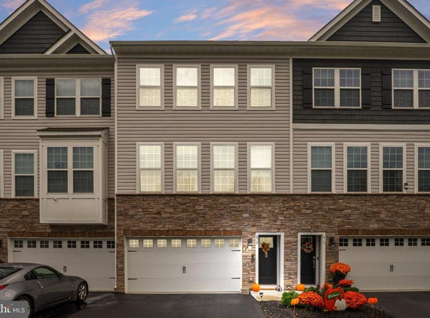 472 MONTE FARM Road, MOUNT LAUREL, NJ 08054
