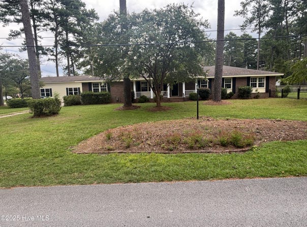 602 Pine Crest Drive, Trent Woods, NC 28562