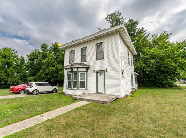 109 E St Marys Street, Decatur, MI 49045