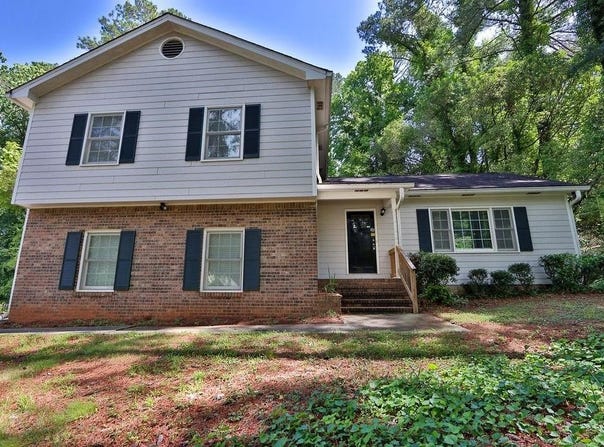 752 Roxboro Trace, Lawrenceville, GA 30044
