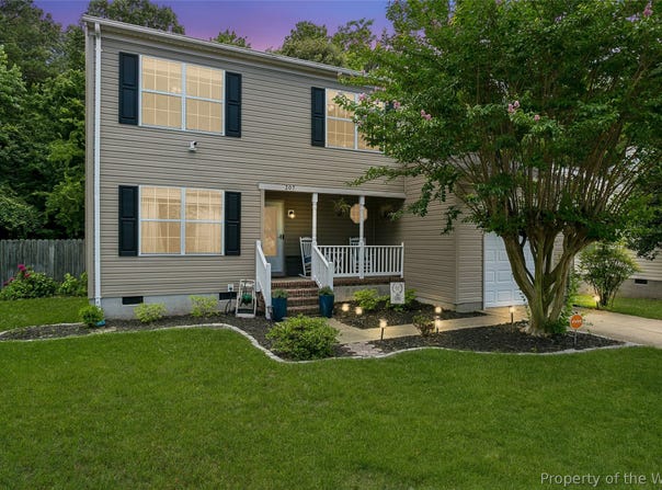 307  Nelson Pky, Hampton, VA 23669