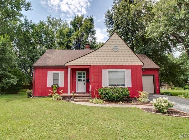 304 Fletcher Street, Jerseyville, IL 62052