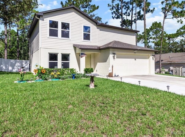8416 N Sussex Drive, Citrus Springs, FL 34434