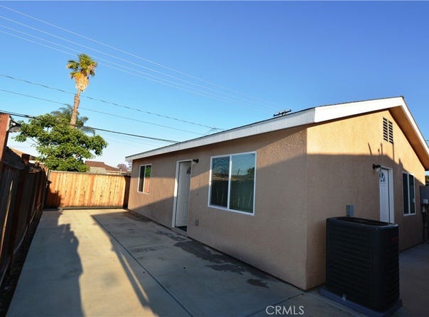 18328 Devlin Avenue, Artesia, CA 90701