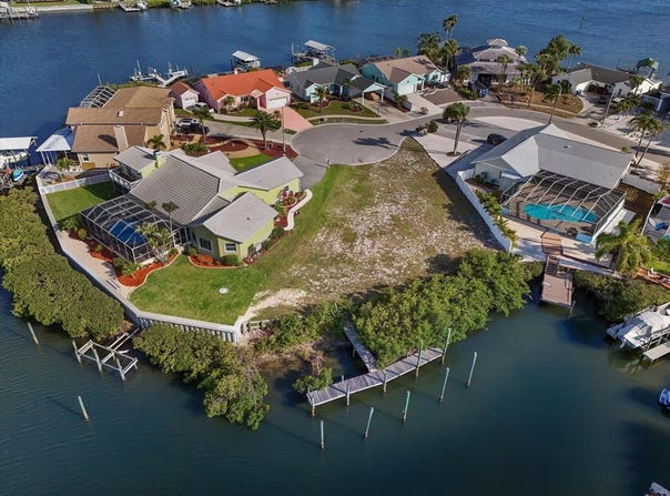 6646 DOLPHIN COVE DRIVE, APOLLO BEACH, FL 33572