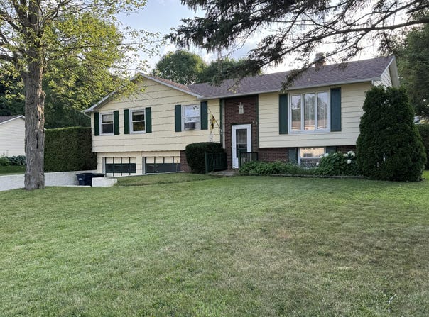 19 Marie Drive, Plattsburgh, NY 12901