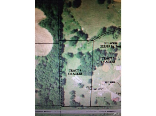 5 Hwy 24, Madison, MO 65263