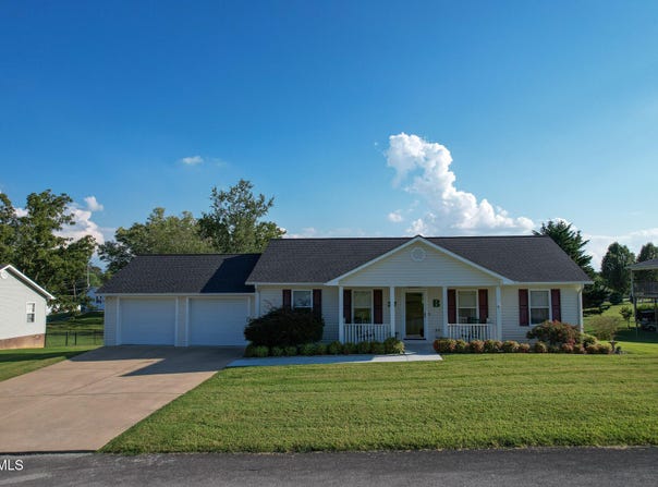 37 Fairview Ridges Drive, Afton, TN 37616