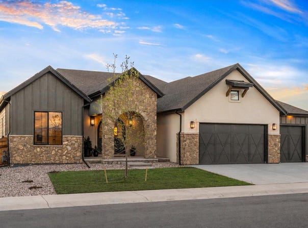 67 Boxwood Dr, Windsor, CO 80550